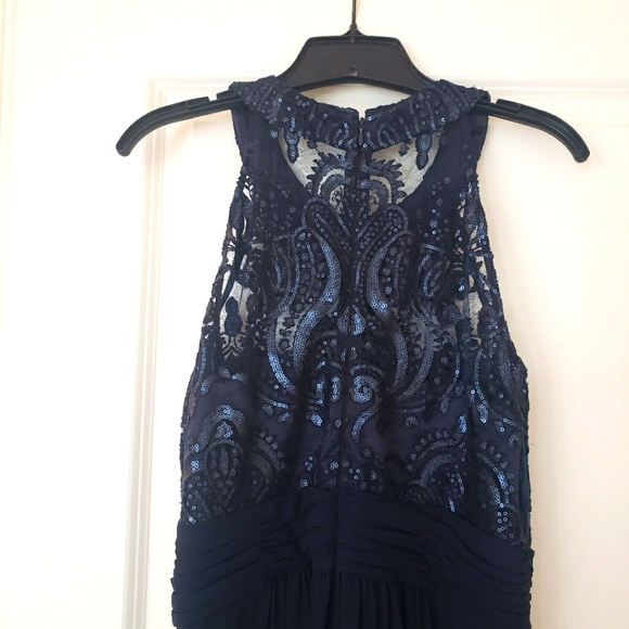 Eliza J Long Evening / Prom Dress - Picture 5 of 10